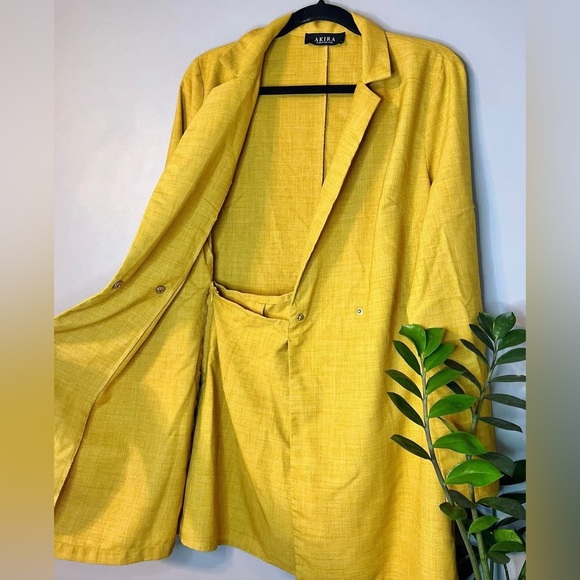 Akira mustard coloured Blazer Dress - Picture 3 of 5